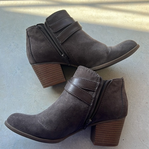 Indigo Rd. booties - Picture 3 of 4